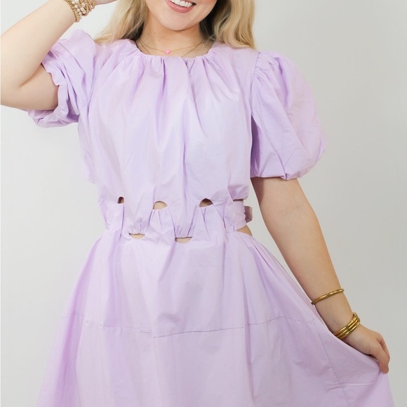 Chic Lilac Puff Sleeve Midi Dress - Picture 2 of 4